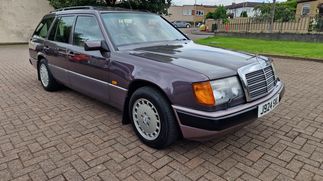 Picture of 1991 Mercedes 300Te