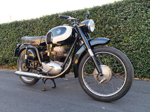1957 MV Agusta 175 Turismo America Te koop (foto 1 van 41)