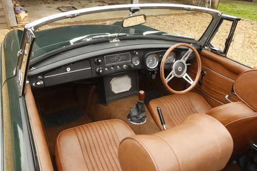 1971 MG B Roadster En venta (imagen 54 de 204)