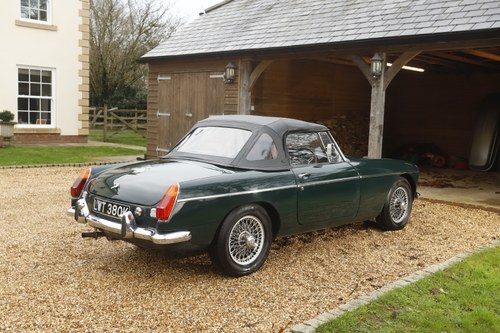 1971 MG B Roadster En venta (imagen 27 de 204)
