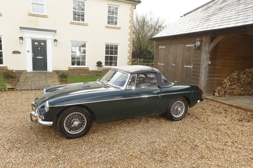1971 MG B Roadster En venta (imagen 36 de 204)