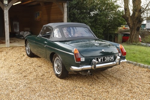 1971 MG B Roadster En venta (imagen 34 de 204)