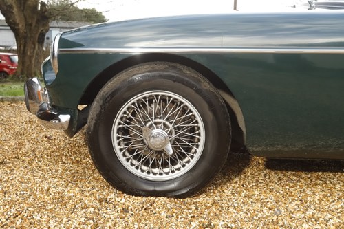 1971 MG B Roadster En venta (imagen 50 de 204)