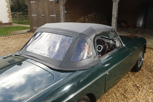 1971 MG B Roadster En venta (imagen 130 de 204)