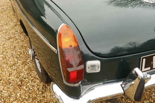 1971 MG B Roadster En venta (imagen 138 de 204)