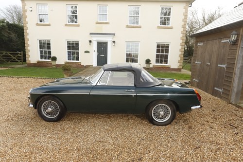1971 MG B Roadster En venta (imagen 37 de 204)