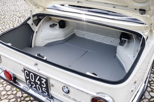 1972 BMW 2002 Bauer Te koop (foto 125 van 247)