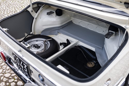 1972 BMW 2002 Bauer Te koop (foto 122 van 247)