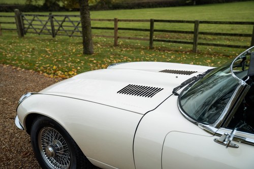 1973 Jaguar E-type Series III V12 OTS In vendita (immagine 96 di 153)