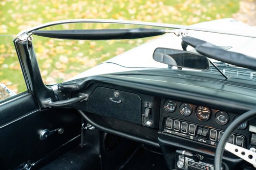 1973 Jaguar E-type Series III V12 OTS In vendita (immagine 28 di 153)