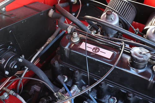 1973 MGB Roadster zum Verkauf (Bild 213 von 291)