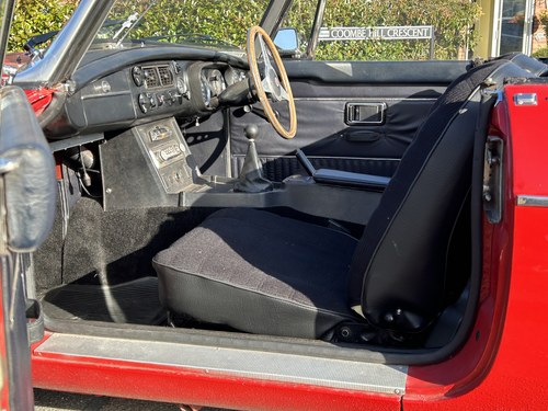 1973 MGB Roadster zum Verkauf (Bild 103 von 291)
