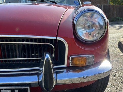 1973 MGB Roadster zum Verkauf (Bild 137 von 291)