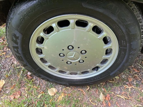 1986 Mercedes-Benz 420SL R107 Te koop (foto 21 van 100)