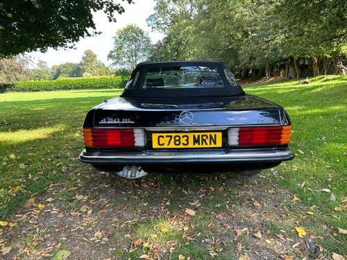 1986 Mercedes-Benz 420SL R107 Te koop (foto 17 van 100)