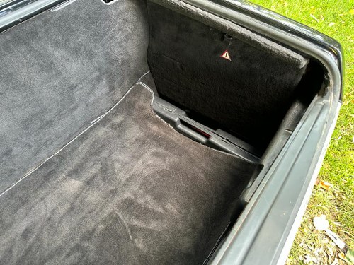 1986 Mercedes-Benz 420SL R107 Te koop (foto 71 van 100)