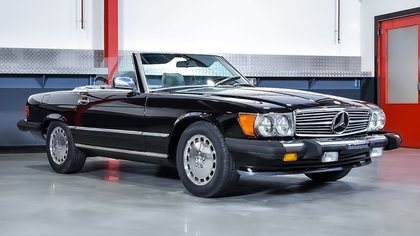 1989 Mercedes-Benz 560SL Convertible 5,6L V8 - LHD