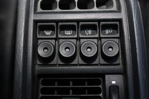 1990 Ford Sierra Sapphire RS Cosworth For Sale (picture 36 of 128)