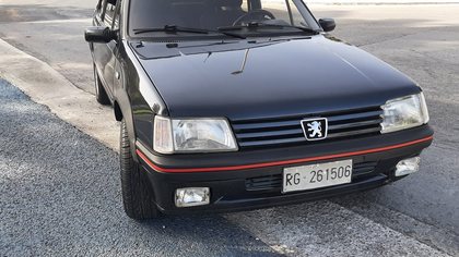 1990 Peugeot 205 1.6 CTI Cabriolet