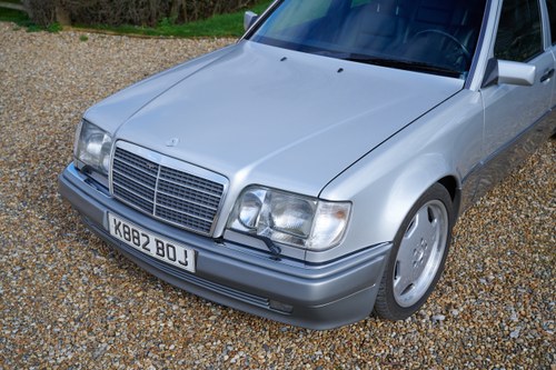 1992 Mercedes-Benz E500 W124 zum Verkauf (Bild 71 von 147)