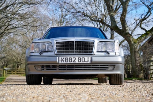 1992 Mercedes-Benz E500 W124 zum Verkauf (Bild 6 von 147)