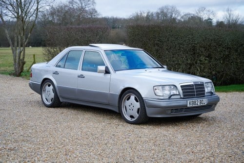 1992 Mercedes-Benz E500 W124 zum Verkauf (Bild 21 von 147)