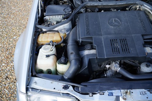 1992 Mercedes-Benz E500 W124 zum Verkauf (Bild 93 von 147)