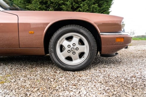 1994 Jaguar XJS 4.0 For Sale (picture 17 of 144)