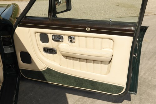 1995 Bentley Turbo S Te koop (foto 40 van 210)