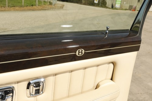 1995 Bentley Turbo S Te koop (foto 44 van 210)