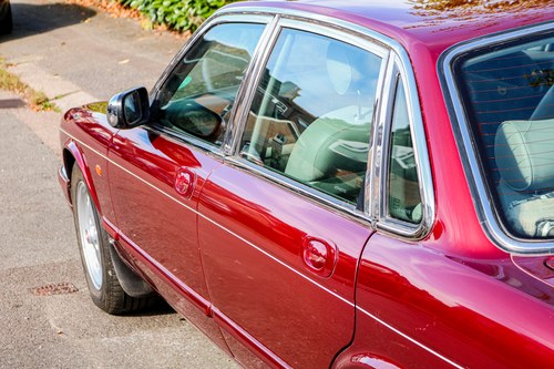 1995 Jaguar Sovereign X300 For Sale (picture 68 of 109)