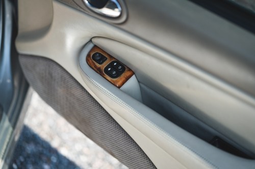 1998 Jaguar XK8 Paramount Performance In vendita (immagine 41 di 118)