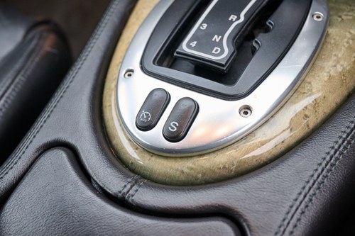 2001 Jaguar XKR 100 à vendre (picture 43 of 184)