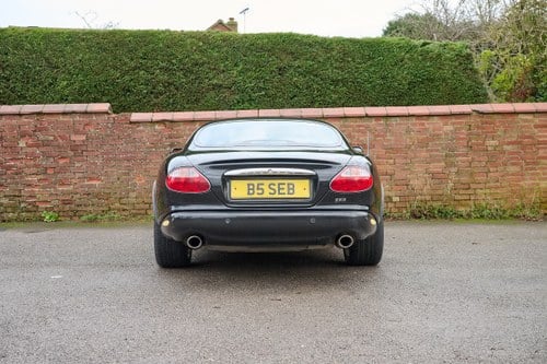 2001 Jaguar XKR 100 à vendre (picture 9 of 184)