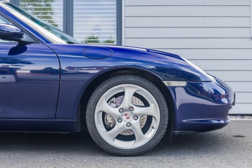 2003 Porsche 911 Carrera 4 Tiptronic (996) à vendre (picture 32 of 162)