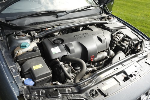 NO RESERVE - 2004 Volvo XC70 En venta (imagen 146 de 182)