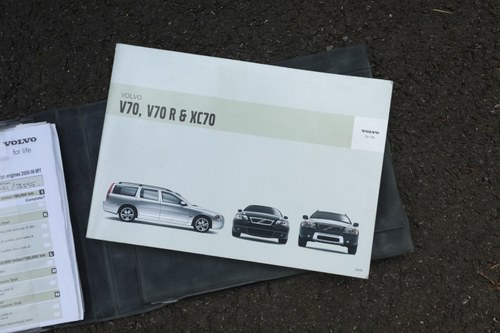 NO RESERVE - 2004 Volvo XC70 En venta (imagen 164 de 182)