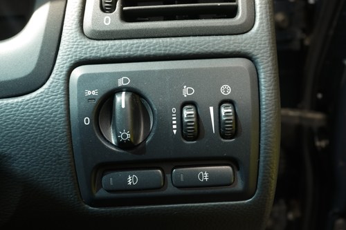 NO RESERVE - 2004 Volvo XC70 En venta (imagen 46 de 182)