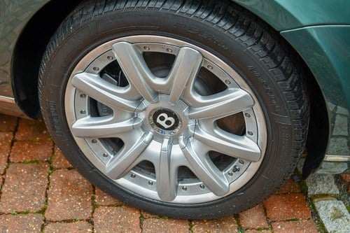 2005 Bentley Continental GT à venda (imagem 29 de 131)