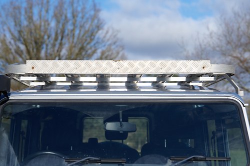 2009 Land Rover Defender 110 Te koop (foto 75 van 122)