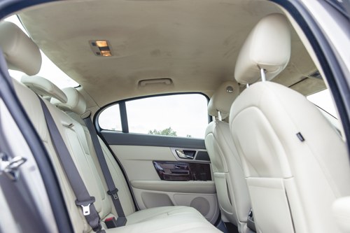 2010 Jaguar XF Portfolio V8 In vendita (immagine 95 di 233)