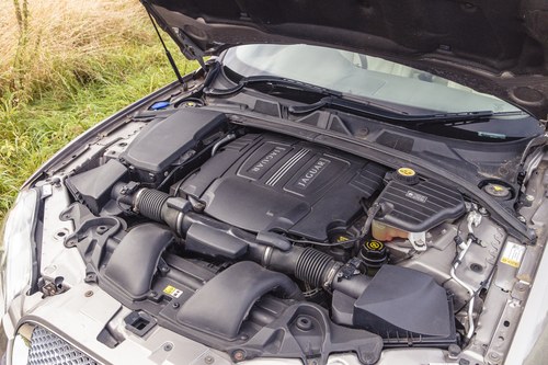 2010 Jaguar XF Portfolio V8 In vendita (immagine 204 di 233)