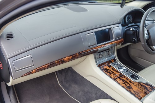 2010 Jaguar XF Portfolio V8 In vendita (immagine 69 di 233)