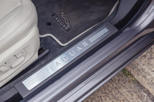 2010 Jaguar XF Portfolio V8 In vendita (immagine 53 di 233)