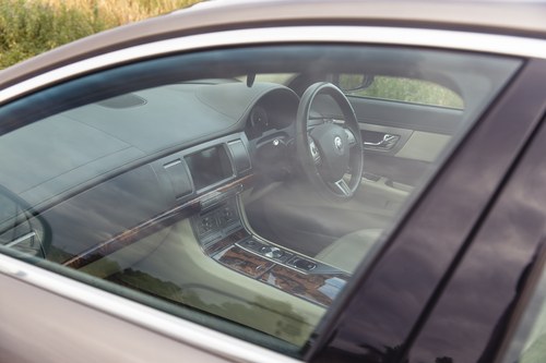 2010 Jaguar XF Portfolio V8 In vendita (immagine 133 di 233)