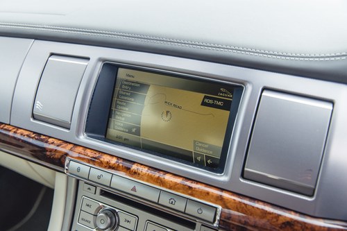 2010 Jaguar XF Portfolio V8 In vendita (immagine 84 di 233)