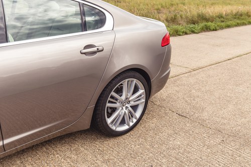 2010 Jaguar XF Portfolio V8 In vendita (immagine 144 di 233)