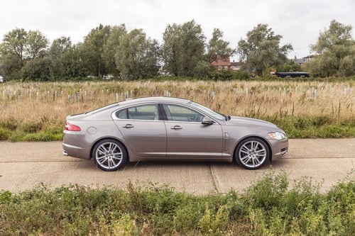 2010 Jaguar XF Portfolio V8 In vendita (immagine 13 di 233)