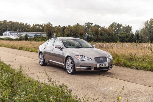 2010 Jaguar XF Portfolio V8 In vendita (immagine 6 di 233)