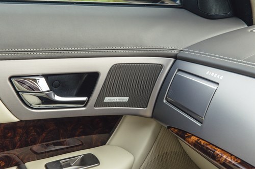 2010 Jaguar XF Portfolio V8 In vendita (immagine 70 di 233)